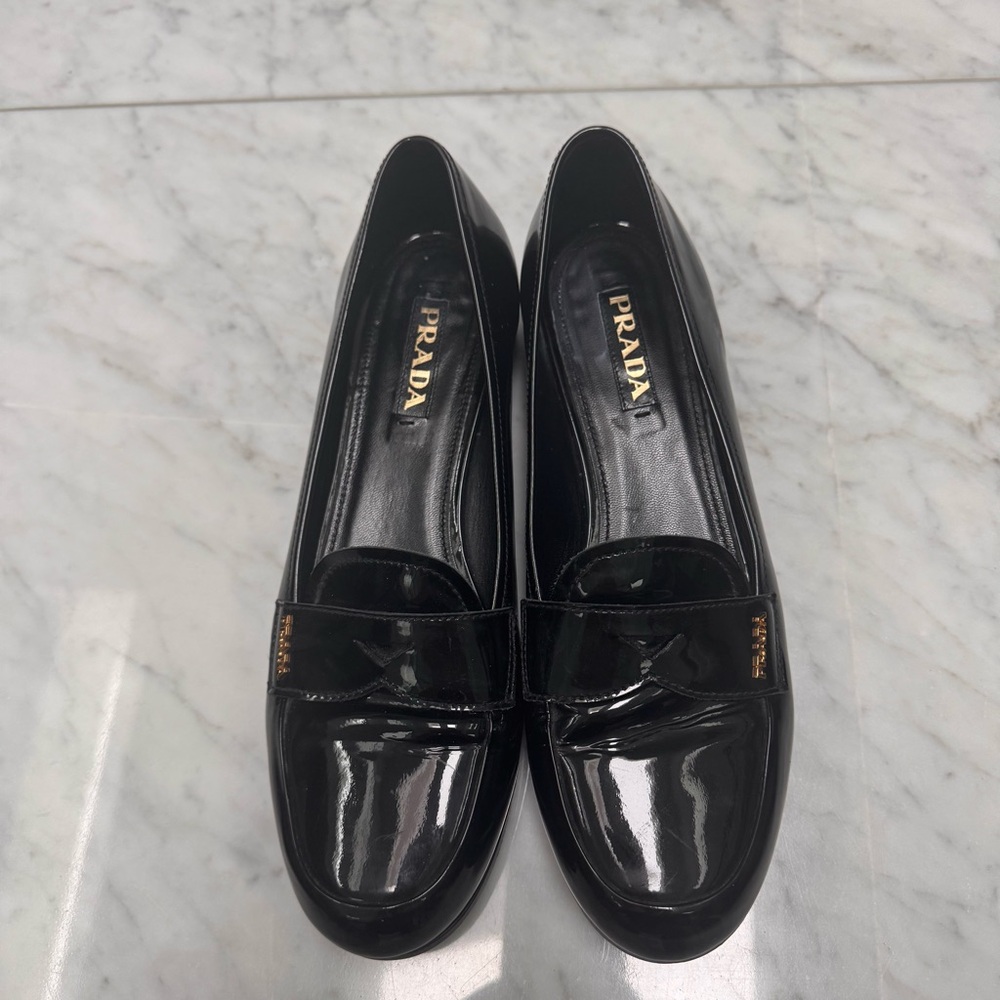 Prada Black Patent Leather Loafers IT 41 US 11 - Picture 2 of 11